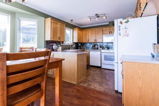 Photo 4: 1526 ISLANDVIEW Drive in Gibsons: Gibsons & Area House for sale (Sunshine Coast)  : MLS®# R2780575