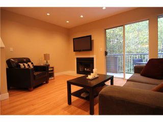 Photo 7: 30 2978 WALTON Avenue in Coquitlam: Canyon Springs Townhouse for sale in "CREEK TERRACE" : MLS®# V1084582