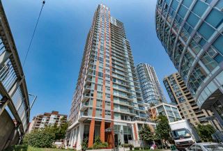 Photo 1: 901 1351 CONTINENTAL Street in Vancouver: Downtown VW Condo for sale in "MADDOX" (Vancouver West)  : MLS®# R2297254