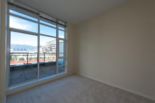Photo 6: 803 63 W 2ND Avenue in Vancouver: False Creek Condo for sale in "PINNACLE LIVING FALSE CREEK" (Vancouver West)  : MLS®# R2225243