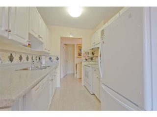 Photo 5: 1218 PREMIER Street in North Vancouver: Lynnmour Townhouse for sale in "LYNNMOUR VILLAGE" : MLS®# V1044116