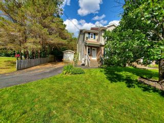 Photo 1: 107 Bruce Drive in Lower Sackville: 25-Sackville Residential for sale (Halifax-Dartmouth)  : MLS®# 202216431