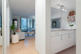 Photo 4: 305 789 DRAKE STREET in Vancouver: Downtown VW Condo for sale (Vancouver West)  : MLS®# R2356919