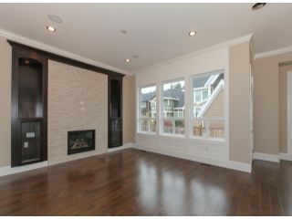 Photo 4: 337 171A Street in Surrey: Pacific Douglas Home for sale ()  : MLS®# F1426277