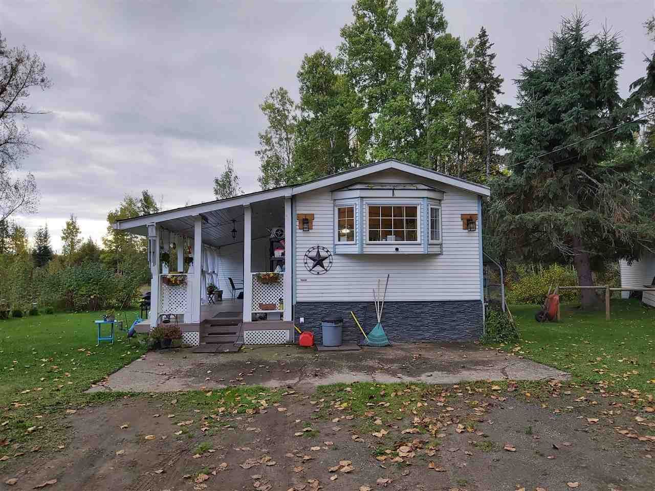 Main Photo: 6735 SALMON VALLEY Road: Salmon Valley Manufactured Home for sale (PG Rural North (Zone 76))  : MLS®# R2502333