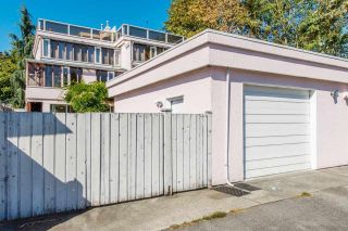 Photo 20: 968 CHARLAND Avenue in Coquitlam: Central Coquitlam 1/2 Duplex for sale : MLS®# R2114374