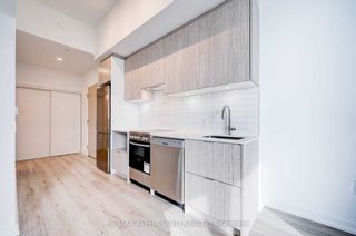 Photo 8: 2812 395 Bloor Street E in Toronto: North St. James Town Condo for lease (Toronto C08)  : MLS®# C8219248