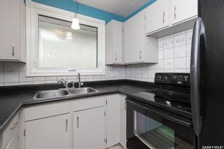 Photo 10: 826 Porteous Street North in Regina: Sherwood Estates Residential for sale : MLS®# SK904116