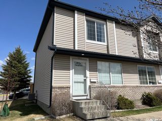 Photo 1: 201 663 Beckett Crescent in Saskatoon: Arbor Creek Residential for sale : MLS®# SK893708