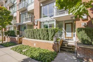 Photo 1: 863 RICHARDS Street in Vancouver: Downtown VW Townhouse for sale in "DOLCE" (Vancouver West)  : MLS®# R2210931