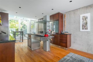 Photo 20: 694 MILLBANK in Vancouver: False Creek Townhouse for sale (Vancouver West)  : MLS®# R2496672