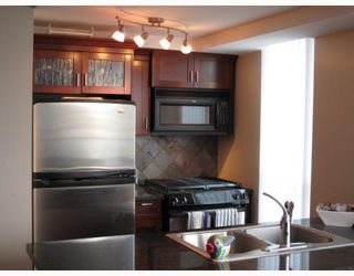 Photo 5: 208 7 RIALTO Court in New_Westminster: Quay Condo for sale in "MURANO LOFTS" (New Westminster)  : MLS®# V780260