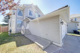 Photo 3: 231 Valley Brook Circle NW in Calgary: Valley Ridge Detached for sale : MLS®# A2049234