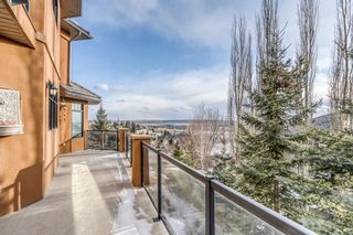 Photo 21: 246 Slopeview Drive SW in Calgary: Springbank Hill Detached for sale : MLS®# A1192597