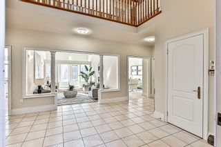 Photo 5: 40 Kingmount Crescent in Richmond Hill: Bayview Hill House (2-Storey) for sale : MLS®# N8489374