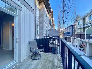 Photo 9: 37 New Brighton Point SE in Calgary: New Brighton Row/Townhouse for sale : MLS®# A2030248