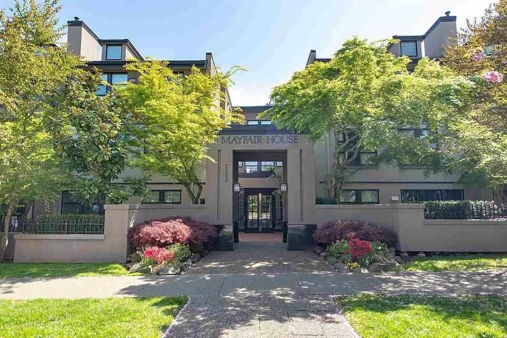 Main Photo: PH305 2200 HIGHBURY Street in Vancouver: Point Grey Condo for sale in "Mayfair House" (Vancouver West)  : MLS®# R2675210