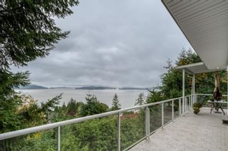 Photo 1: 350 KELVIN GROVE Way: Lions Bay House for sale (West Vancouver)  : MLS®# R2825686