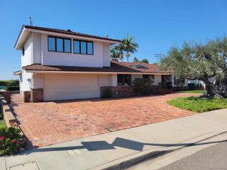 Main Photo: SAN DIEGO House for sale : 2 bedrooms : 6090 Madra Ave