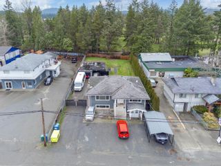 Main Photo: 2104 Northfield Rd in Nanaimo: Na Diver Lake Mixed Use for sale : MLS®# 952292