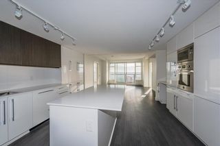 Photo 2: 1703 188 AGNES Street in New Westminster: Downtown NW Condo for sale : MLS®# R2877493