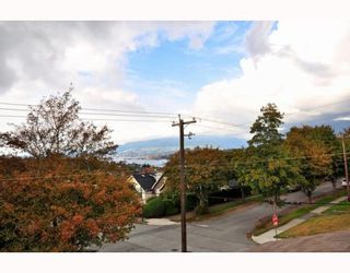 Photo 1: 110 KOOTENAY Street in Vancouver: Hastings East House for sale (Vancouver East)  : MLS®# V795967