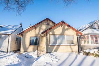 Photo 2: 1362 Dominion Street in Winnipeg: Sargent Park Residential for sale (5C)  : MLS®# 202301794