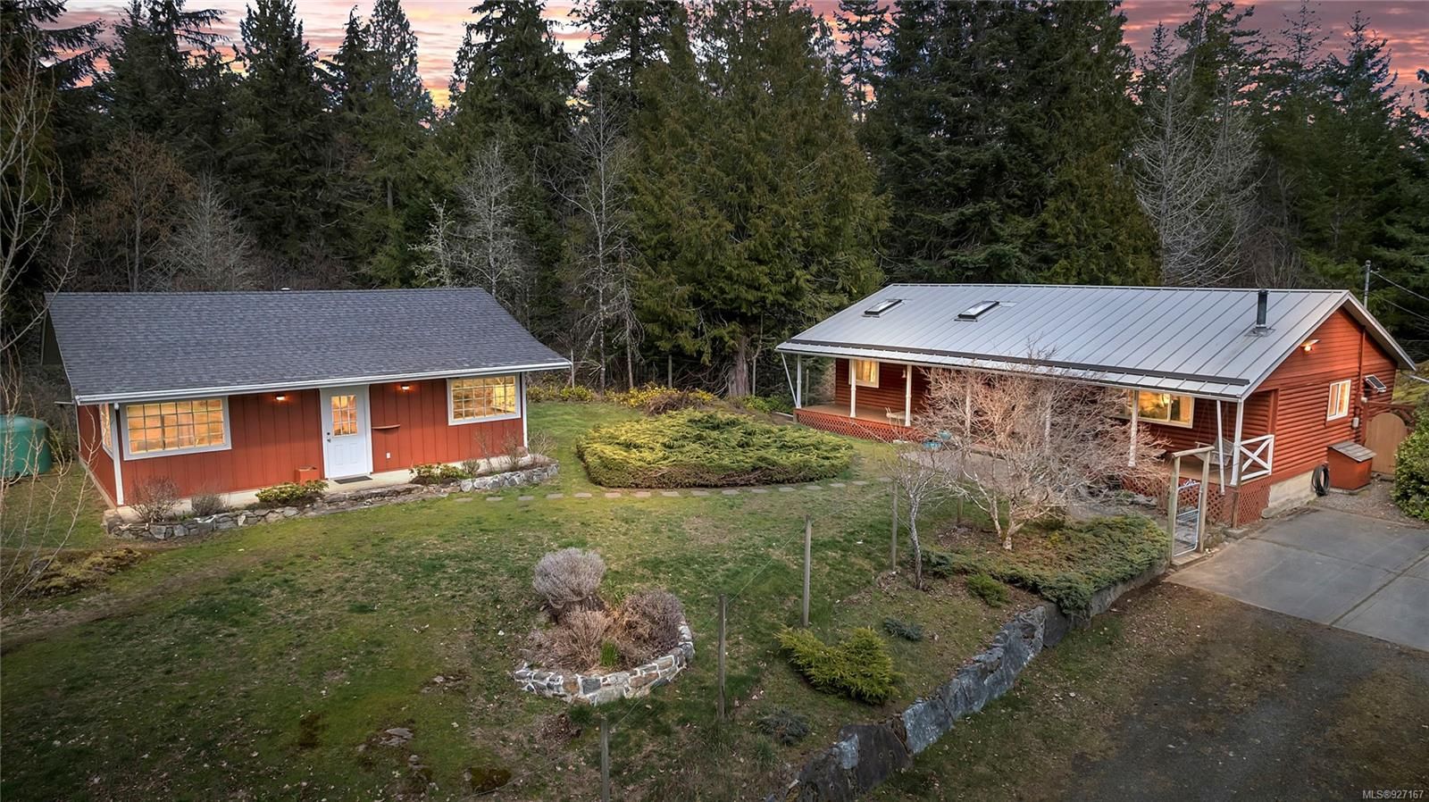 Main Photo: 773 Parkheights Dr in Sooke: Sk East Sooke House for sale : MLS®# 927167