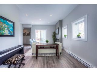 Photo 5: 112 2737 Jacklin Rd in VICTORIA: La Langford Proper Row/Townhouse for sale (Langford)  : MLS®# 747368