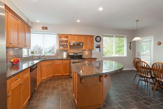 Photo 2: 43 MAPLE DRIVE in Port Moody: Heritage Woods PM House for sale : MLS®# R2382036