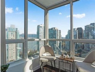 Photo 2: 2204 555 JERVIS Street in Vancouver: Coal Harbour Condo for sale (Vancouver West)  : MLS®# R2819196