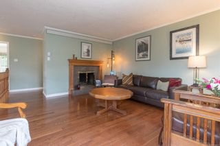 Photo 9: 1661 Barrett Dr in North Saanich: NS Dean Park House for sale : MLS®# 923049