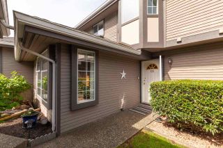 Photo 2: 133 1140 CASTLE Crescent in Port Coquitlam: Citadel PQ Townhouse for sale in "THE UPLANDS" : MLS®# R2366206