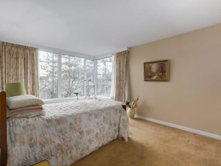 Photo 14: 302 5425 YEW Street in Vancouver: Kerrisdale Condo for sale in "The Belmont" (Vancouver West)  : MLS®# R2337022
