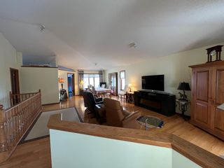 Photo 6: 112 Edgepark Villas NW in Calgary: Edgemont Semi Detached (Half Duplex) for sale : MLS®# A2019412