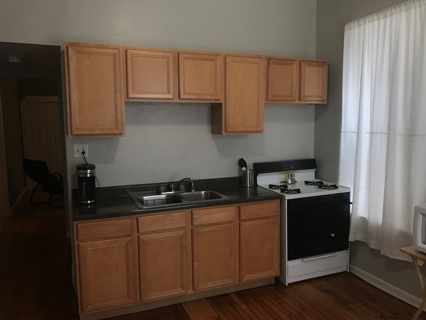 Photo 4: Photos: 2131 W Division Street Unit 1R in CHICAGO: CHI - West Town Residential Lease for lease ()  : MLS®# 09933612