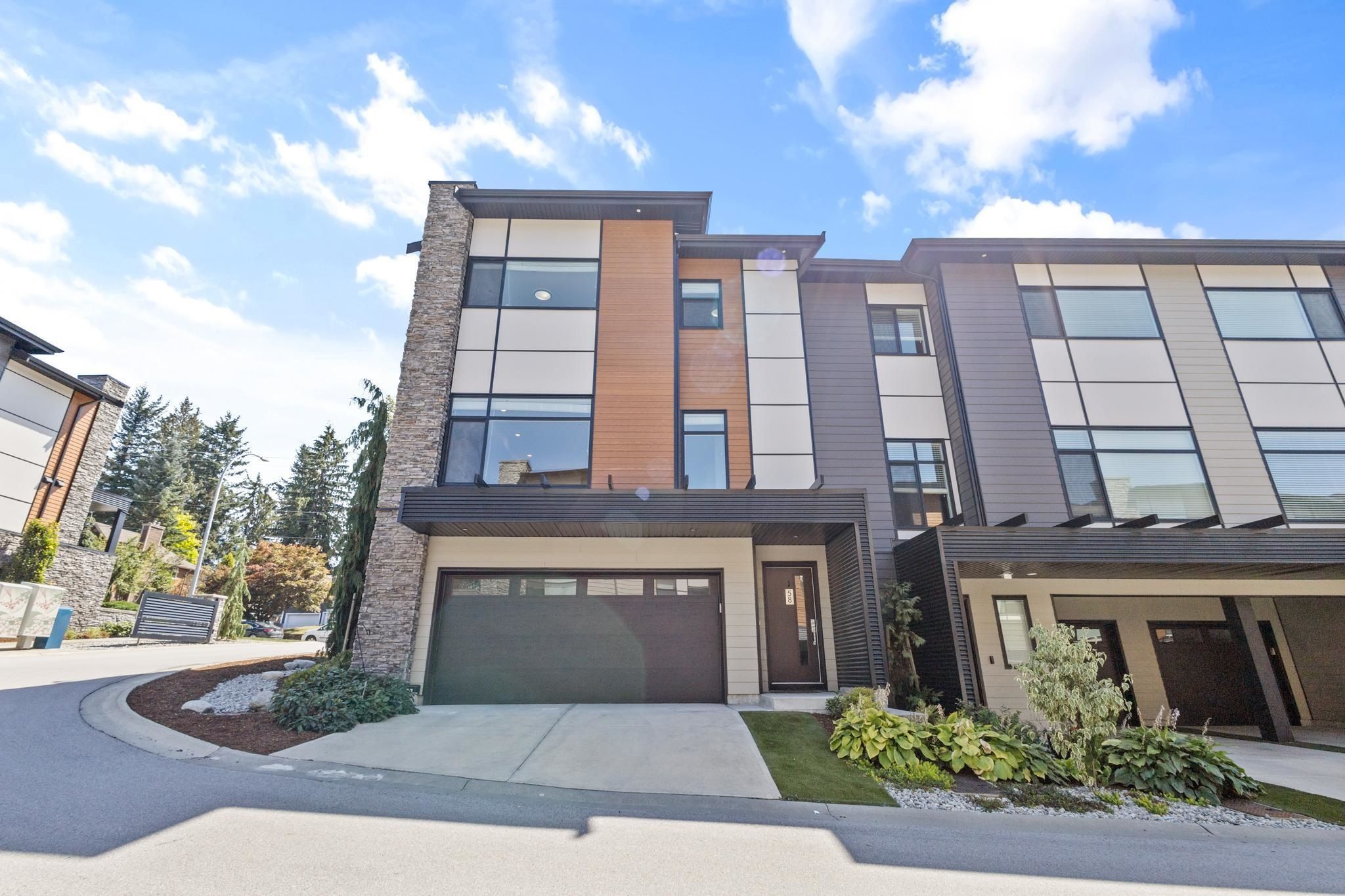 Main Photo: 58 33209 CHERRY Avenue in Mission: Mission BC Townhouse for sale in "58 ON CHERRY HILL" : MLS®# R2802825