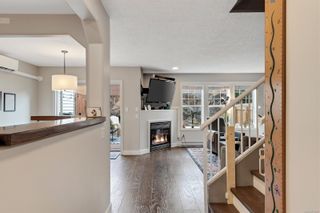Photo 3: 4 2563 Millstream Rd in Langford: La Mill Hill Row/Townhouse for sale : MLS®# 912982