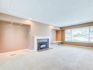 Photo 6: 4872 RIDGELAWN Drive in Burnaby: Brentwood Park House for sale (Burnaby North)  : MLS®# R2714048