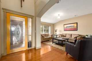 Photo 4: 29 Strathlea Court SW in Calgary: Strathcona Park Detached for sale : MLS®# A2127443