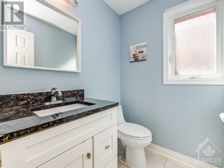 Photo 14: 69 CASTLETHORPE CRESCENT in Ottawa: House for sale : MLS®# 1386892