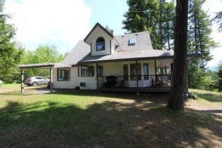 Photo 2: 6095 Squilax Anglemomt Road in Magna Bay: North Shuswap House for sale (Shuswap) 