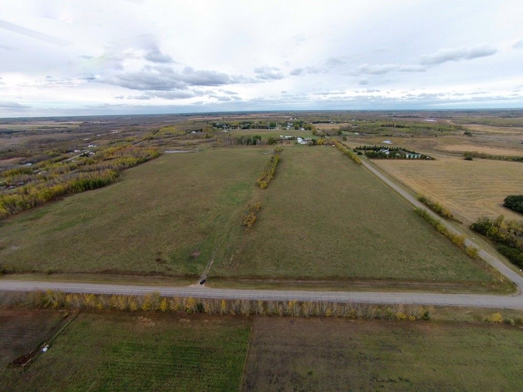 Main Photo: TWP 564 & RR231 in Sturgeon County: Rural Sturgeon County Agri-Business for sale