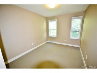 Photo 10: 878 Brock Ave in VICTORIA: La Langford Proper Row/Townhouse for sale (Langford)  : MLS®# 742350