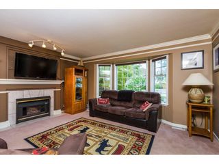 Photo 3: 21849 44A Avenue in Langley: Murrayville House for sale in "Upper Murrayville" : MLS®# R2098135