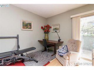 Photo 5: 55 4061 Larchwood Dr in VICTORIA: SE Lambrick Park Row/Townhouse for sale (Saanich East)  : MLS®# 759475