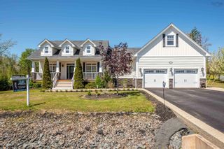 Photo 1: 11 Dunsmore Drive in Fall River: 30-Waverley, Fall River, Oakfiel Residential for sale (Halifax-Dartmouth)  : MLS®# 202318780