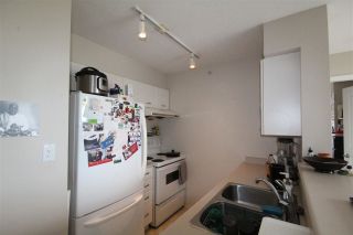 Photo 4: 1508 3438 VANNESS Avenue in Vancouver: Collingwood VE Condo for sale in "The Centro" (Vancouver East)  : MLS®# R2575406