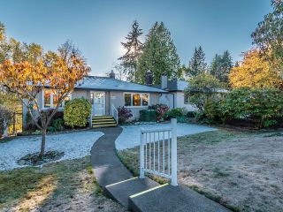 Photo 2: 6516 PORTLAND Street in Burnaby: South Slope House for sale (Burnaby South)  : MLS®# R2746491