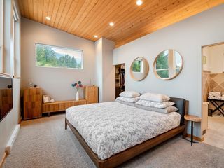 Photo 16: 1375 DEPOT Road in Squamish: Brackendale House for sale : MLS®# R2734892